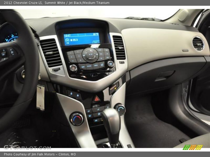 Summit White / Jet Black/Medium Titanium 2012 Chevrolet Cruze LS