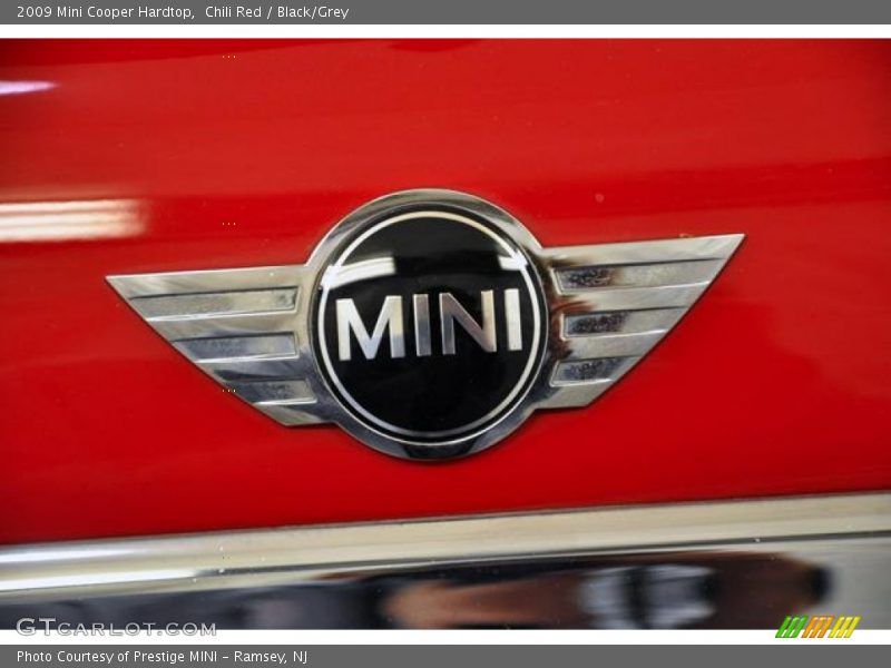 Chili Red / Black/Grey 2009 Mini Cooper Hardtop