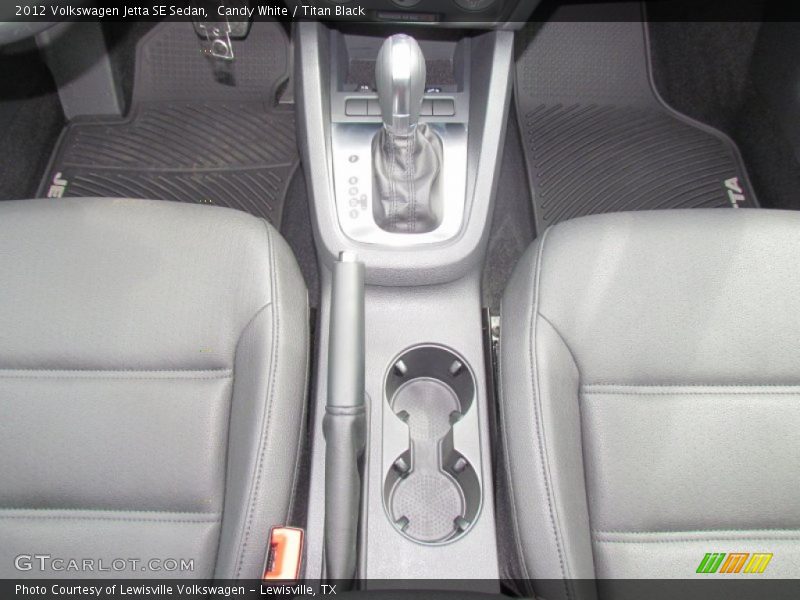 Candy White / Titan Black 2012 Volkswagen Jetta SE Sedan