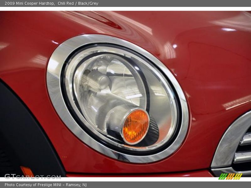 Chili Red / Black/Grey 2009 Mini Cooper Hardtop