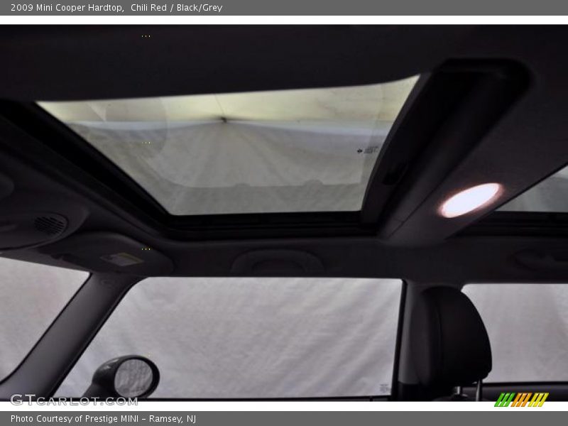 Chili Red / Black/Grey 2009 Mini Cooper Hardtop