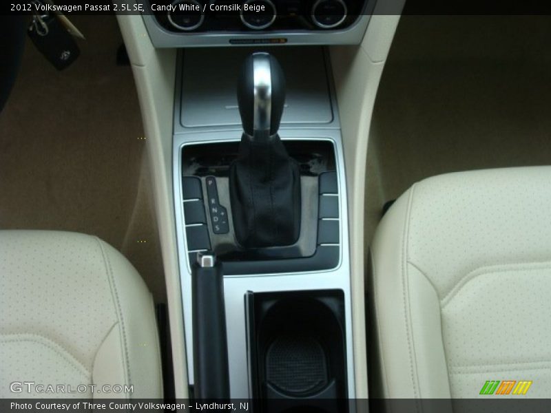 Candy White / Cornsilk Beige 2012 Volkswagen Passat 2.5L SE