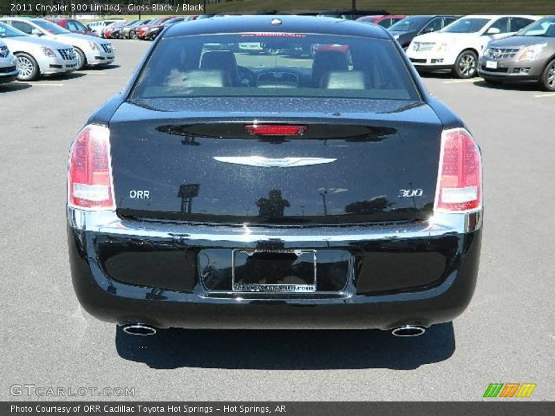 Gloss Black / Black 2011 Chrysler 300 Limited