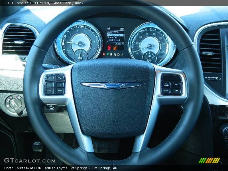 Gloss Black / Black 2011 Chrysler 300 Limited