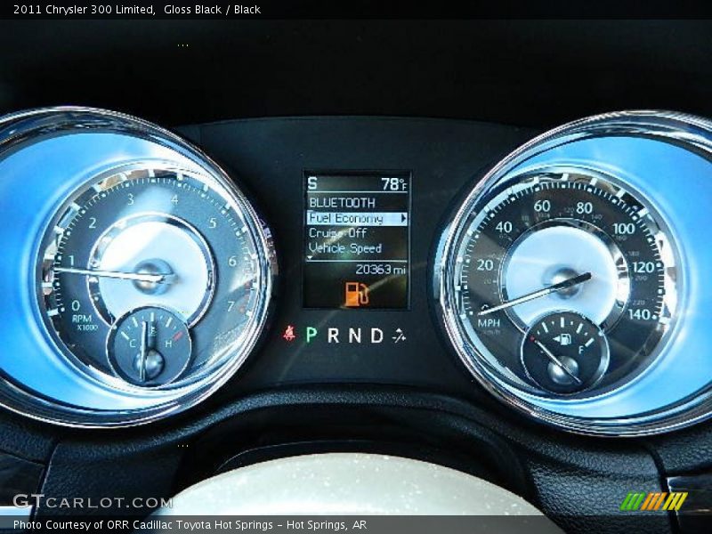Gloss Black / Black 2011 Chrysler 300 Limited
