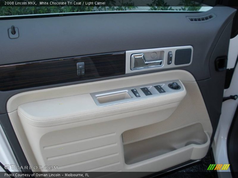 White Chocolate Tri Coat / Light Camel 2008 Lincoln MKX