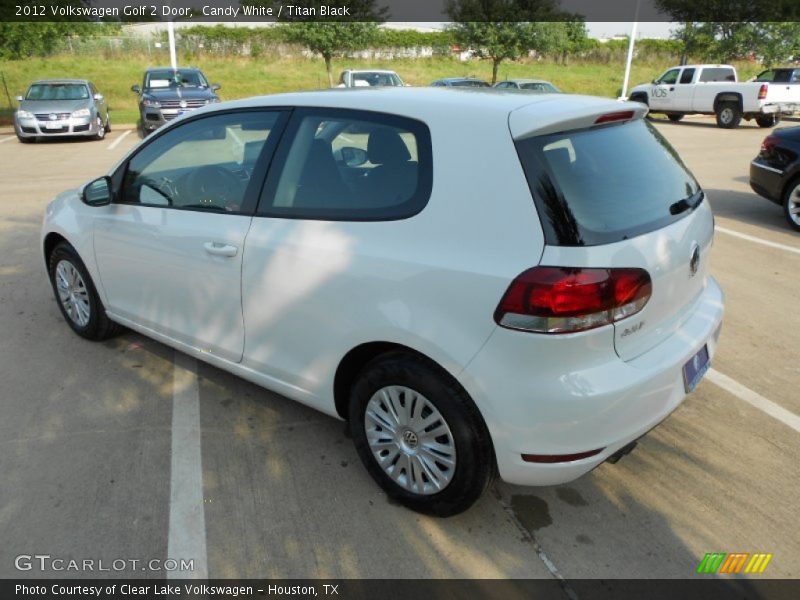 Candy White / Titan Black 2012 Volkswagen Golf 2 Door