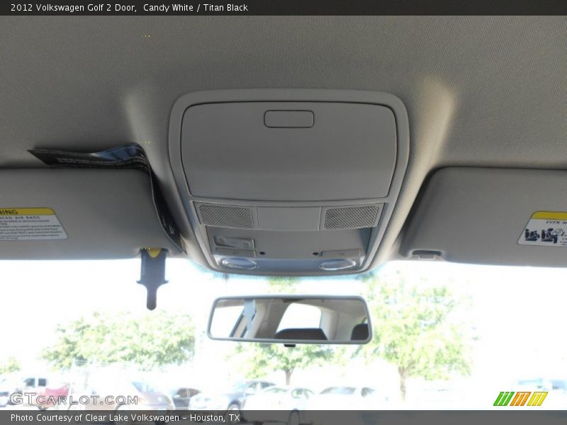 Candy White / Titan Black 2012 Volkswagen Golf 2 Door