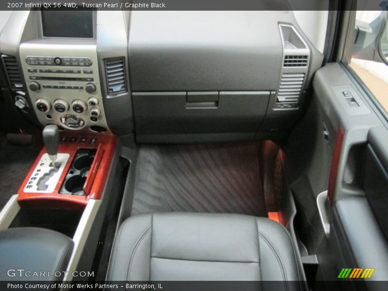 Tuscan Pearl / Graphite Black 2007 Infiniti QX 56 4WD