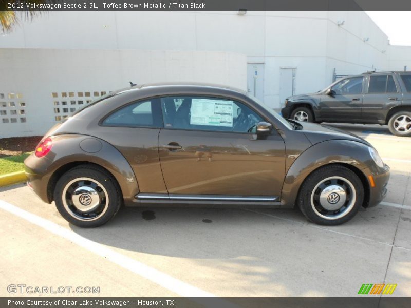 Toffee Brown Metallic / Titan Black 2012 Volkswagen Beetle 2.5L