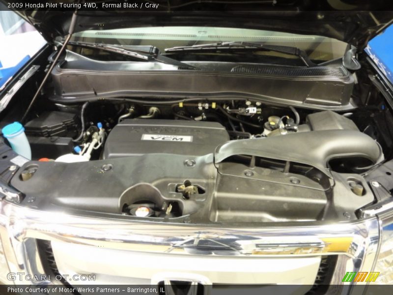 Formal Black / Gray 2009 Honda Pilot Touring 4WD