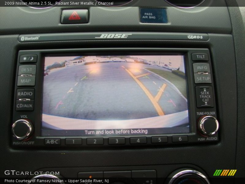 Radiant Silver Metallic / Charcoal 2009 Nissan Altima 2.5 SL