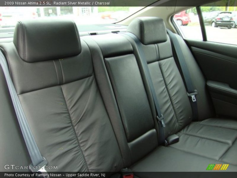 Radiant Silver Metallic / Charcoal 2009 Nissan Altima 2.5 SL