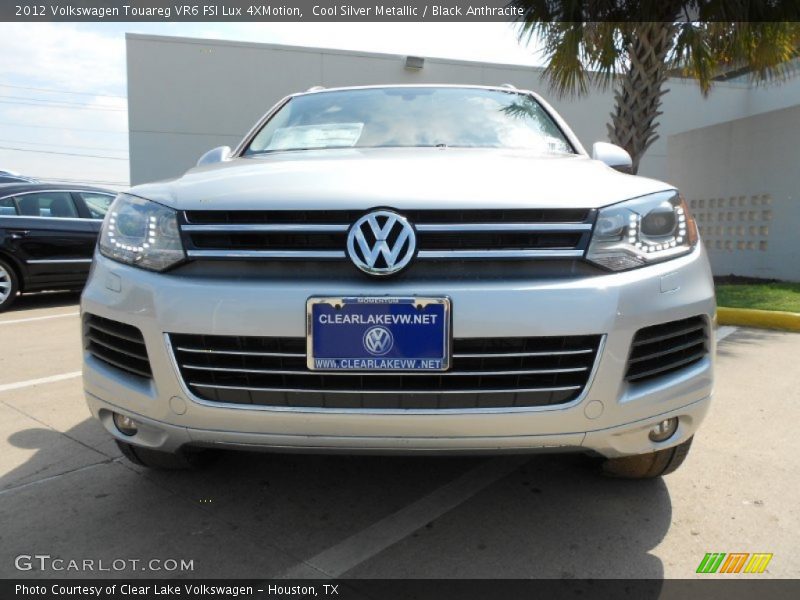 Cool Silver Metallic / Black Anthracite 2012 Volkswagen Touareg VR6 FSI Lux 4XMotion