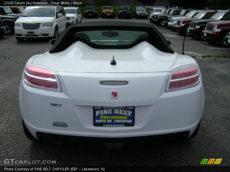 Polar White / Black 2008 Saturn Sky Roadster