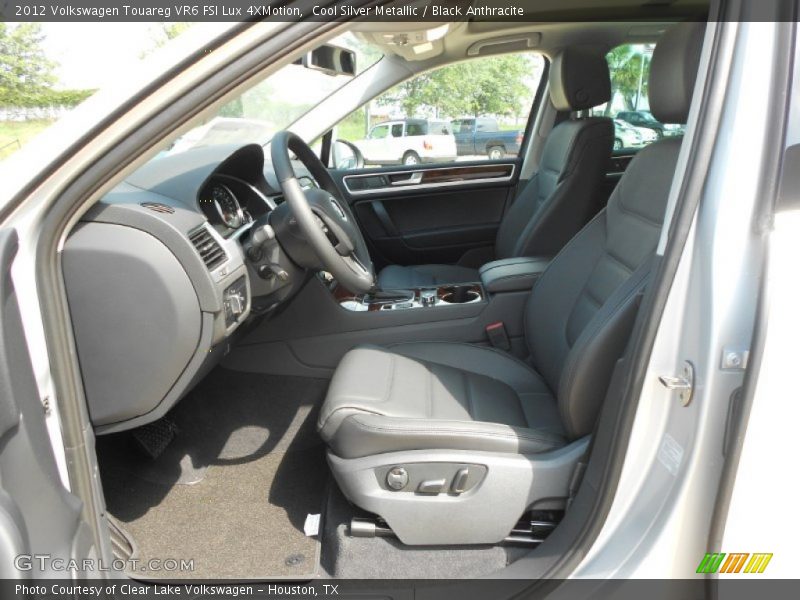 Cool Silver Metallic / Black Anthracite 2012 Volkswagen Touareg VR6 FSI Lux 4XMotion