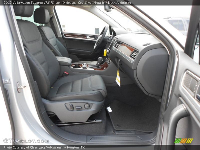 Cool Silver Metallic / Black Anthracite 2012 Volkswagen Touareg VR6 FSI Lux 4XMotion