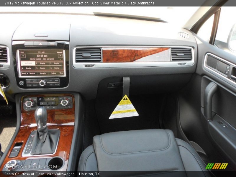 Cool Silver Metallic / Black Anthracite 2012 Volkswagen Touareg VR6 FSI Lux 4XMotion