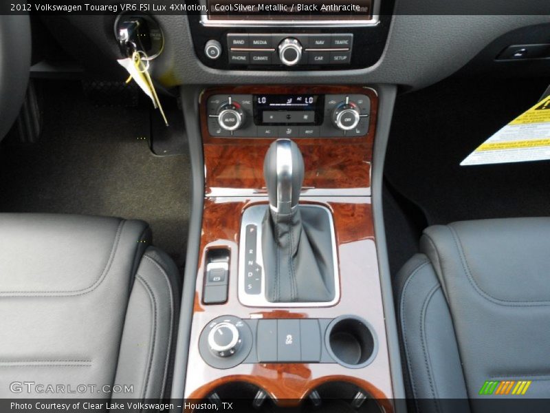 Cool Silver Metallic / Black Anthracite 2012 Volkswagen Touareg VR6 FSI Lux 4XMotion