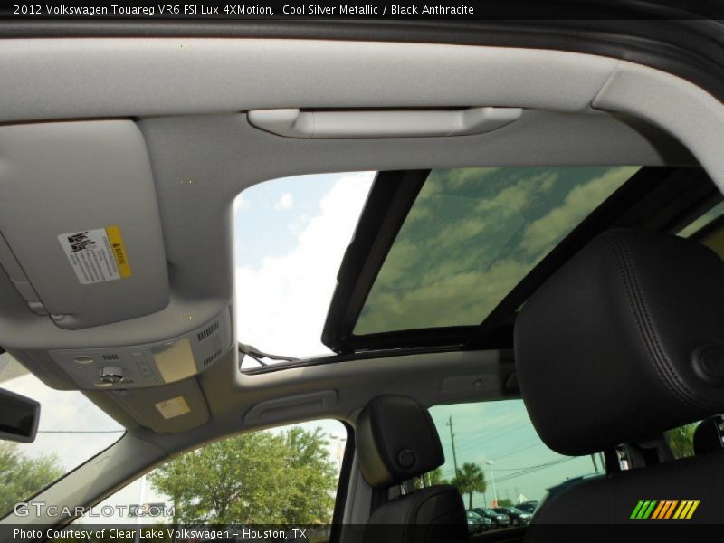 Cool Silver Metallic / Black Anthracite 2012 Volkswagen Touareg VR6 FSI Lux 4XMotion