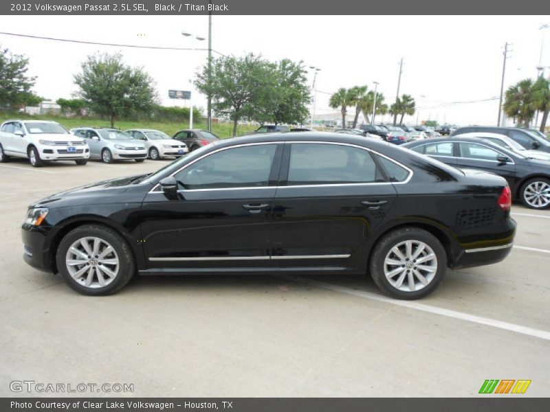 Black / Titan Black 2012 Volkswagen Passat 2.5L SEL