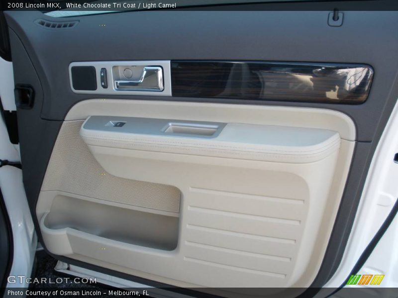White Chocolate Tri Coat / Light Camel 2008 Lincoln MKX