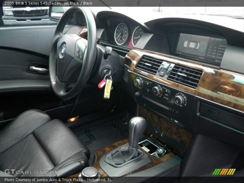 Jet Black / Black 2005 BMW 5 Series 545i Sedan