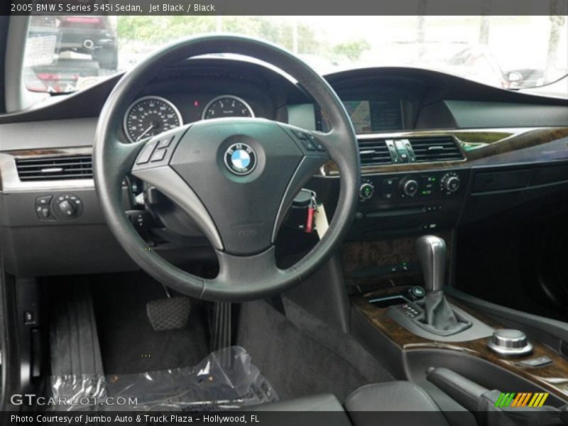 Jet Black / Black 2005 BMW 5 Series 545i Sedan
