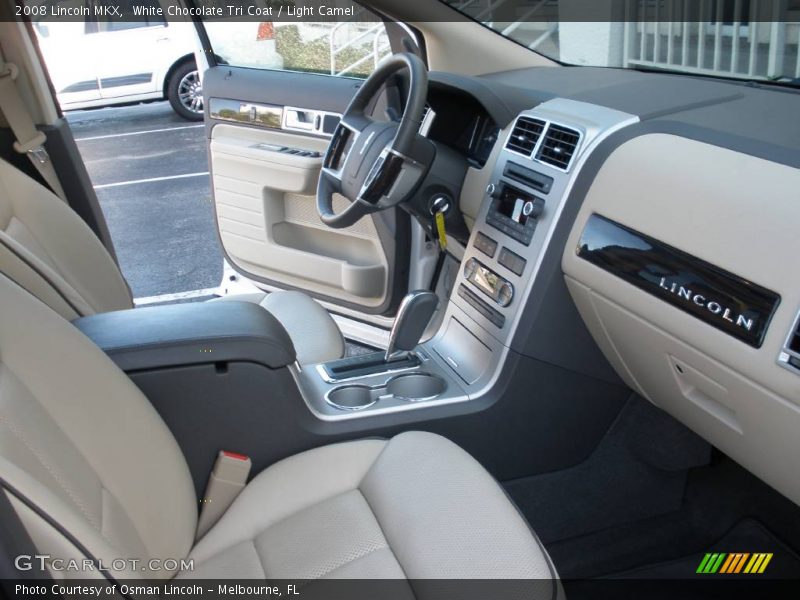 White Chocolate Tri Coat / Light Camel 2008 Lincoln MKX