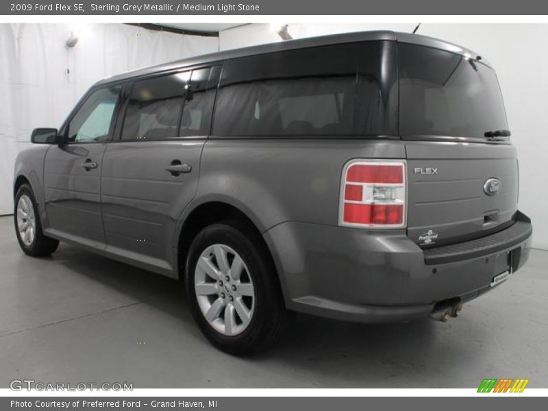 Sterling Grey Metallic / Medium Light Stone 2009 Ford Flex SE