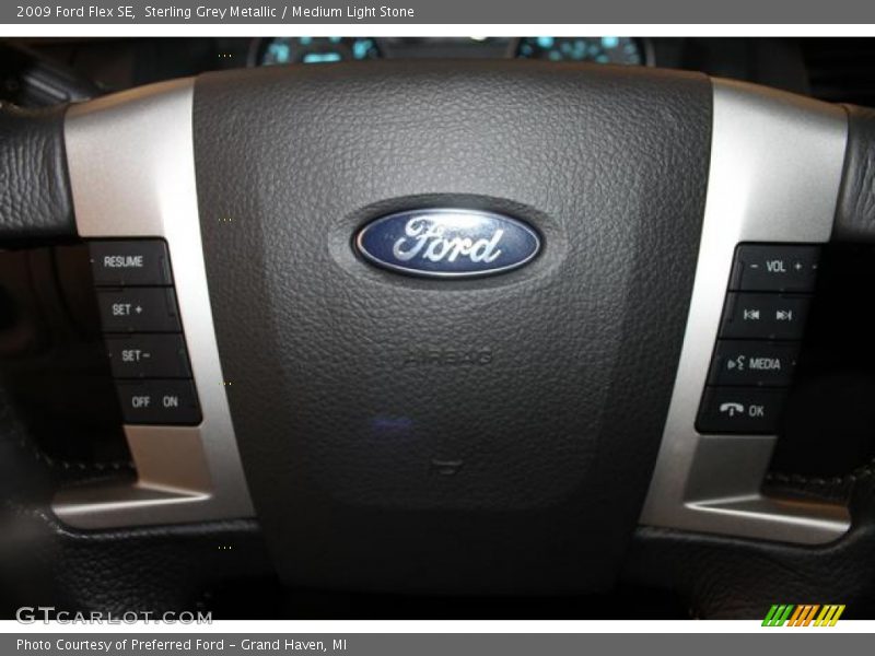 Sterling Grey Metallic / Medium Light Stone 2009 Ford Flex SE