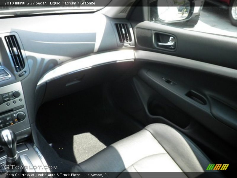 Liquid Platinum / Graphite 2010 Infiniti G 37 Sedan