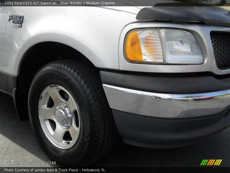 Silver Metallic / Medium Graphite 2001 Ford F150 XLT SuperCab