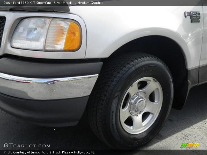 Silver Metallic / Medium Graphite 2001 Ford F150 XLT SuperCab