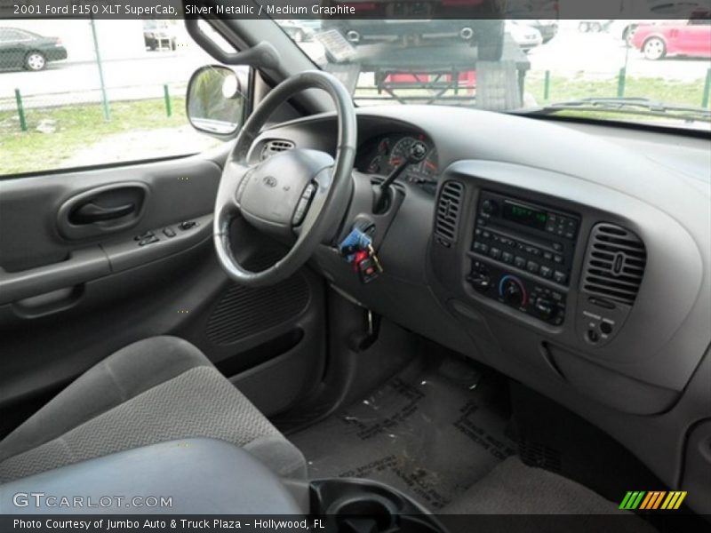 Silver Metallic / Medium Graphite 2001 Ford F150 XLT SuperCab