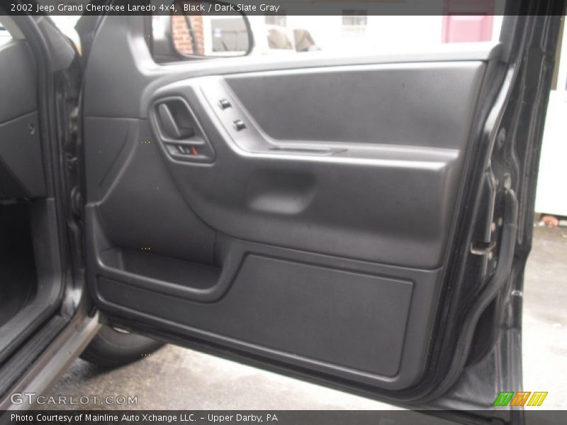 Black / Dark Slate Gray 2002 Jeep Grand Cherokee Laredo 4x4