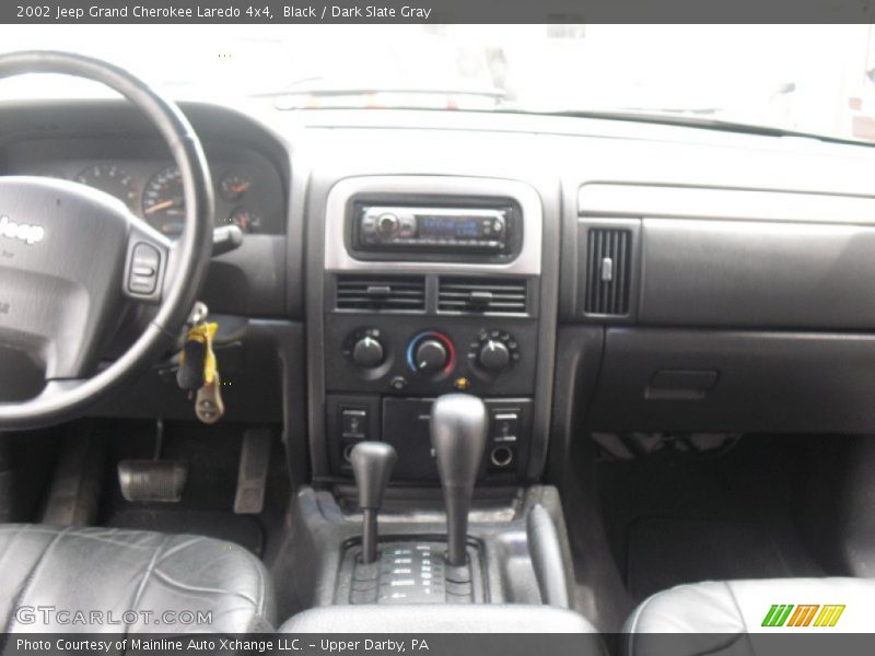 Black / Dark Slate Gray 2002 Jeep Grand Cherokee Laredo 4x4