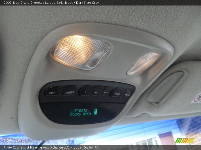 Black / Dark Slate Gray 2002 Jeep Grand Cherokee Laredo 4x4