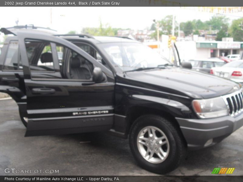 Black / Dark Slate Gray 2002 Jeep Grand Cherokee Laredo 4x4
