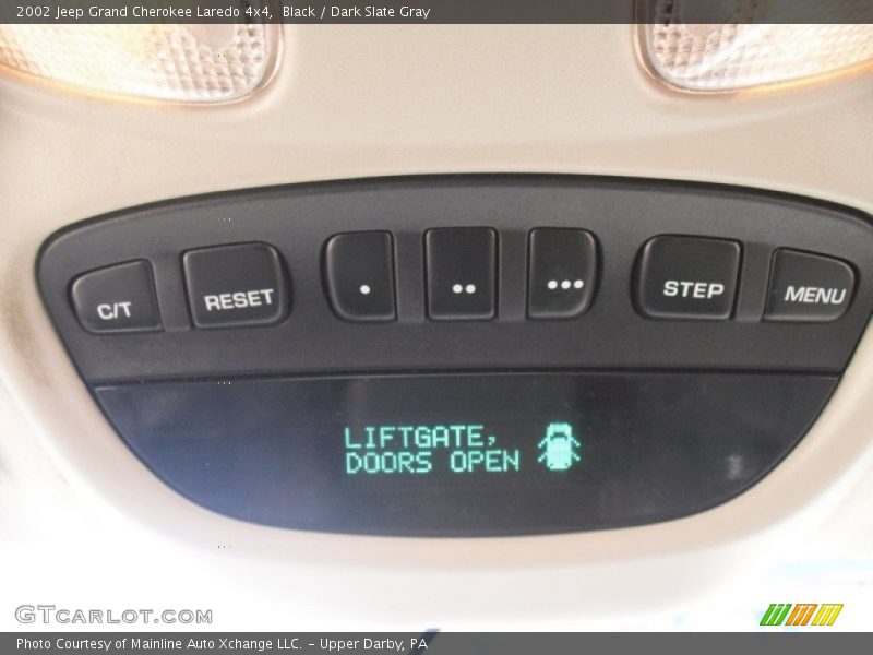 Black / Dark Slate Gray 2002 Jeep Grand Cherokee Laredo 4x4