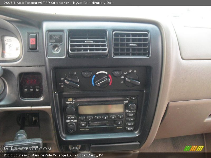 Controls of 2003 Tacoma V6 TRD Xtracab 4x4