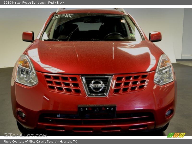 Venom Red / Black 2010 Nissan Rogue SL