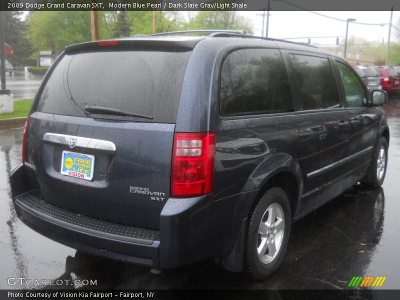 Modern Blue Pearl / Dark Slate Gray/Light Shale 2009 Dodge Grand Caravan SXT