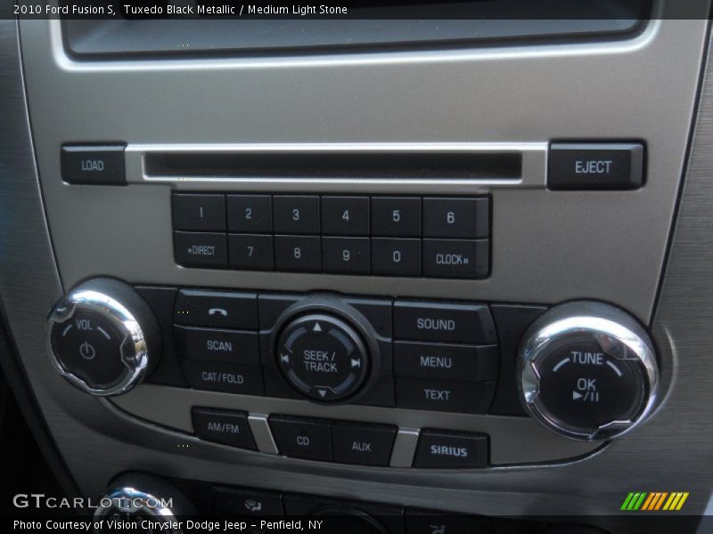 Tuxedo Black Metallic / Medium Light Stone 2010 Ford Fusion S