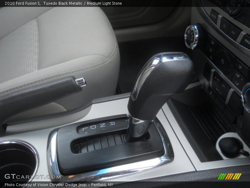 Tuxedo Black Metallic / Medium Light Stone 2010 Ford Fusion S
