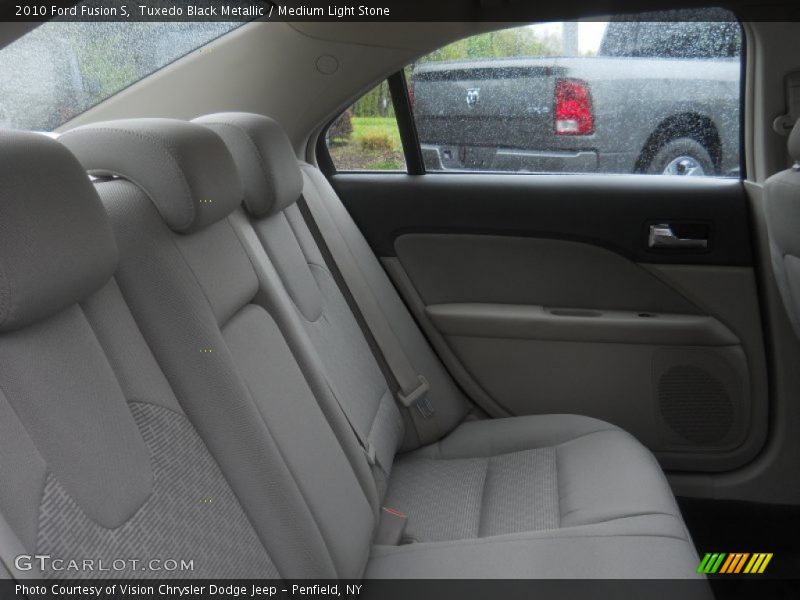 Tuxedo Black Metallic / Medium Light Stone 2010 Ford Fusion S