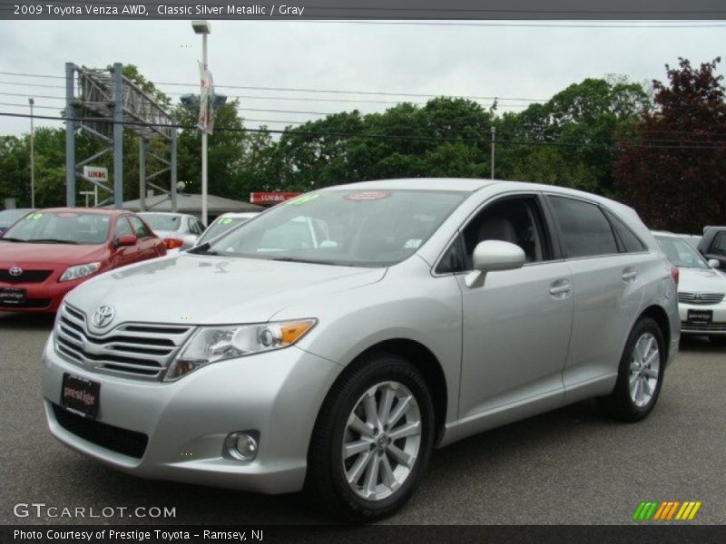 Classic Silver Metallic / Gray 2009 Toyota Venza AWD