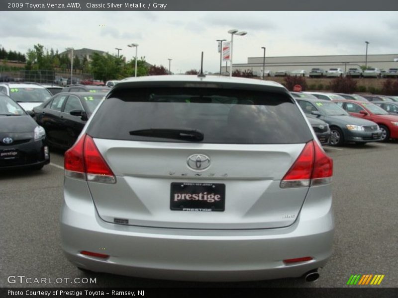 Classic Silver Metallic / Gray 2009 Toyota Venza AWD