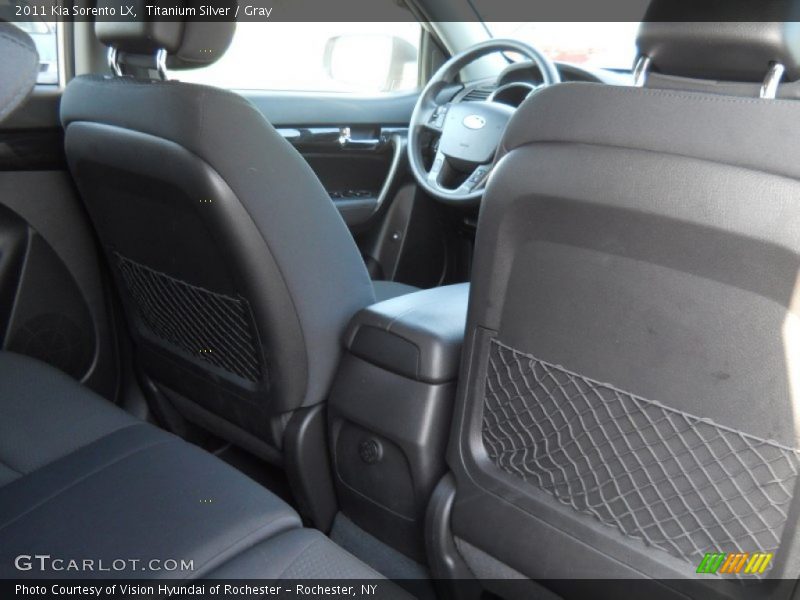 Titanium Silver / Gray 2011 Kia Sorento LX