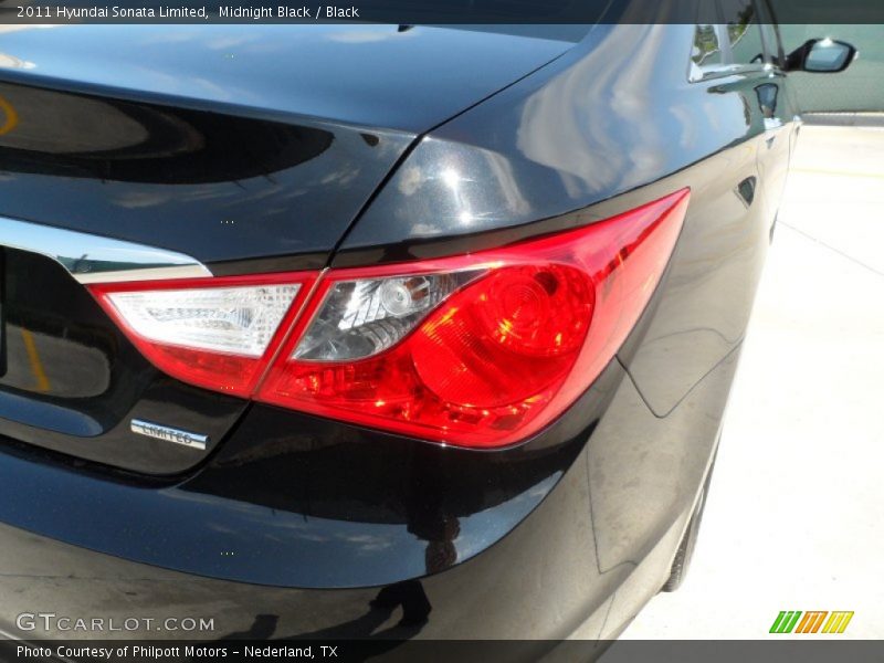 Midnight Black / Black 2011 Hyundai Sonata Limited